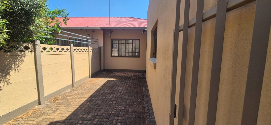 3 Bedroom Property for Sale in New Park Northern Cape